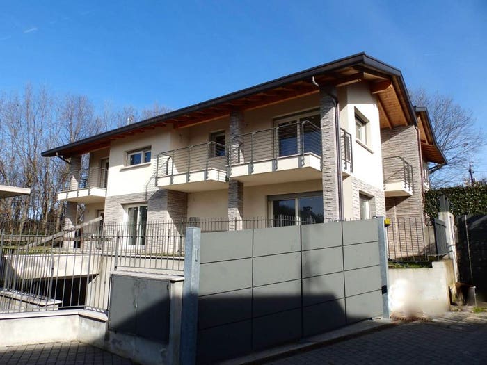 Casa con 6 locali in vendita in Via per Mocchirolo, Centro, Lentate sul Seveso