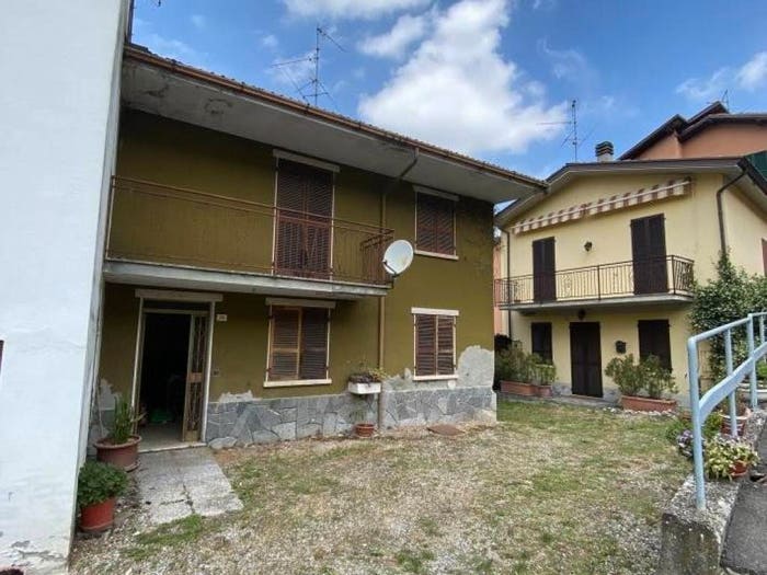 Appartamento monolocale in vendita in Frazione Località Fabiano Via C Farini, Centro, Rivergaro