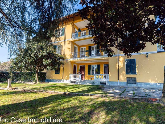 Casa con 6 locali in vendita in Via Provinciale, Quagliuzzo