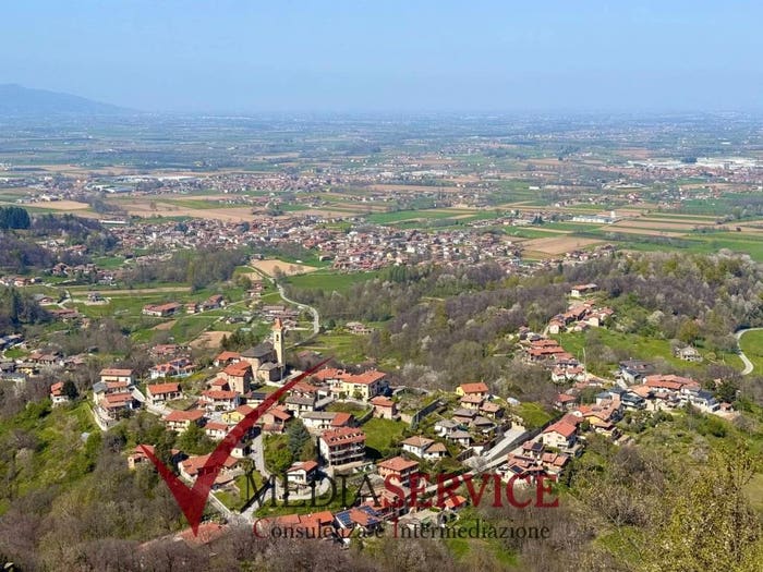 Casa con 6 locali in vendita in Via della Villa, San Michele, Cervasca