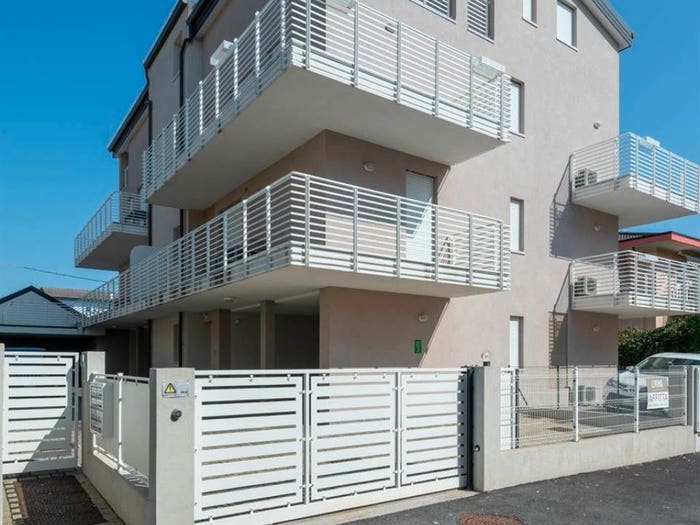 Appartamento con 5 locali in vendita in via Rotterdam, Lido Est, Jesolo
