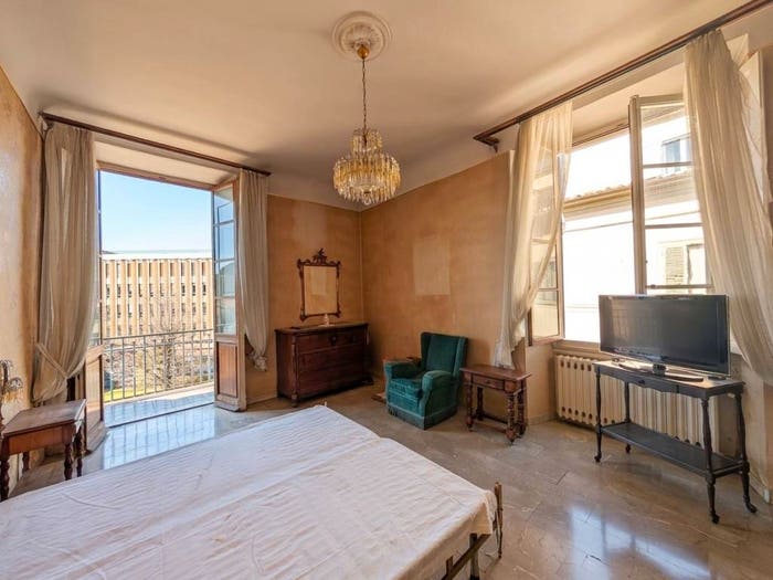 Appartamento quadrilocale in vendita in Borgo La Croce, Sant'Ambrogio, Firenze