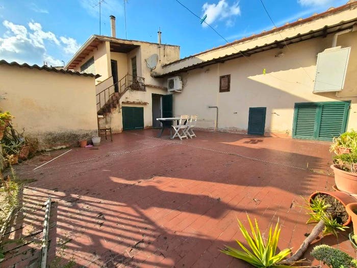 Casa con 5 locali in vendita in Piazza Leon Battista Alberti, Alberti Bellariva, Firenze