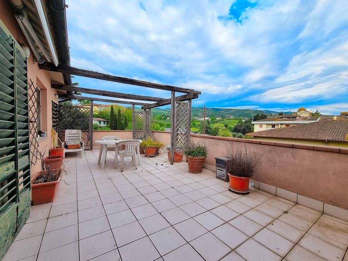 Appartamento trilocale in vendita in Centro, Lamporecchio