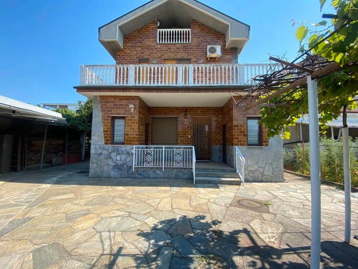 Casa con 6 locali in vendita in Via Ortigara, Borgaretto, Beinasco