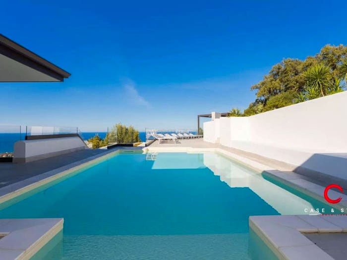 Casa con 6 locali in vendita in Contrada Roccazzo, Cefalù
