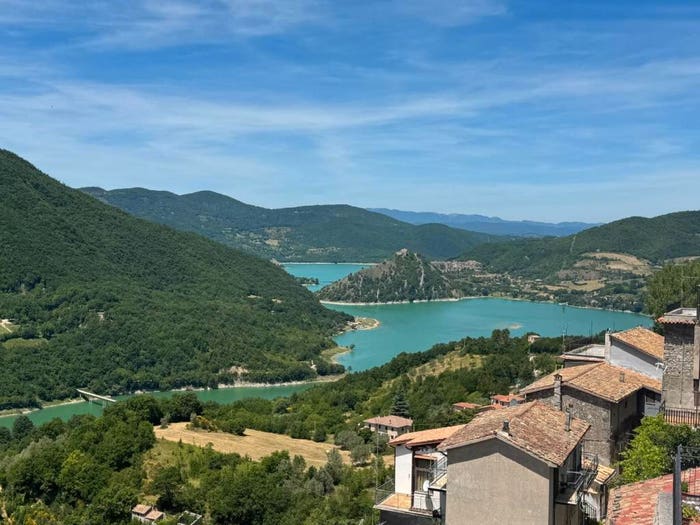 Appartamento bilocale in vendita in Via Umberto I, Centro, Ascrea