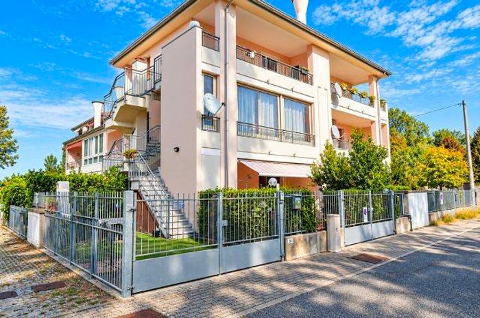 Casa trilocale in vendita in Piazzale dei Naviganti, Lido degli Scacchi Lido di Pomposa, Comacchio