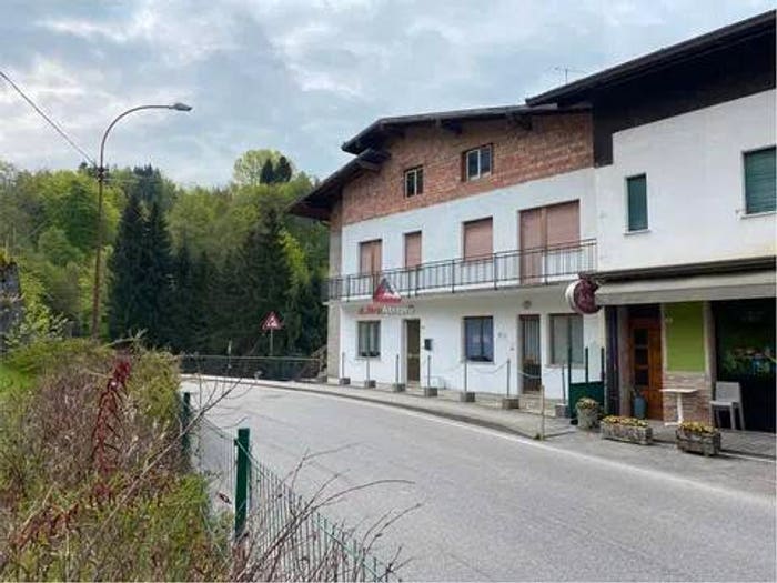 Appartamento con 5 locali in vendita in Via Tambruz, Tambruz, Tambre