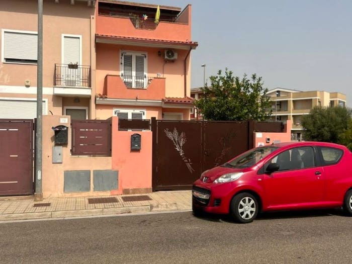 Casa quadrilocale in vendita in Via del Pino Solitario, Elmas