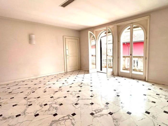Appartamento quadrilocale in vendita in Via Provinciale, Centro, Ghisalba