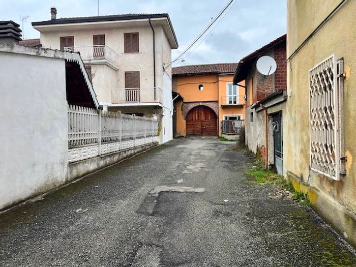 Casa con 6 locali in vendita in Via Bruno Pasino, Galimberti, Alessandria