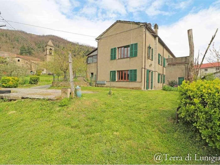 Appartamento con 5 locali in vendita in CERETOLI, Pontremoli