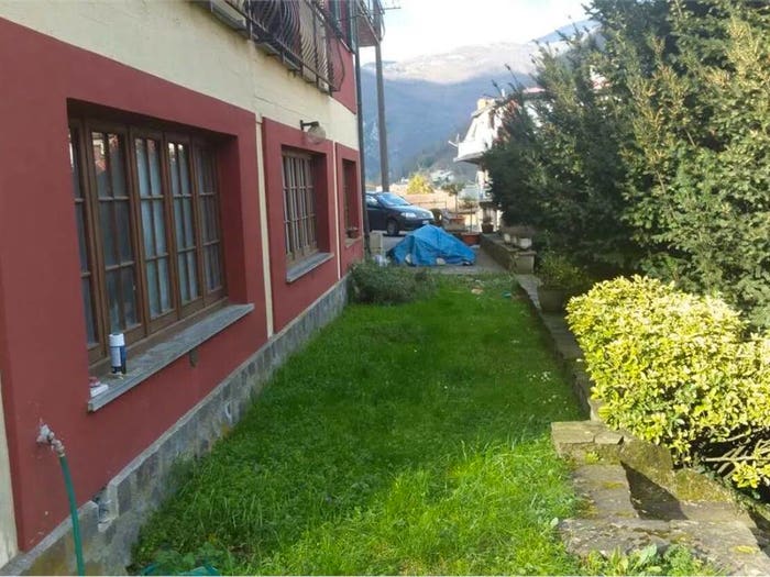 Appartamento quadrilocale in vendita in Via Vittorio Emanuele, Centro, Castelnuovo di Garfagnana