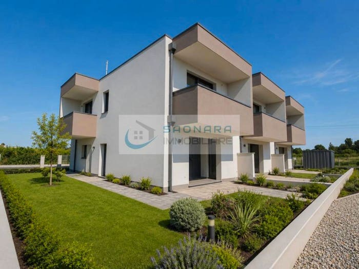 Casa quadrilocale in vendita in Via Cristoforo Colombo, Centro, Legnaro