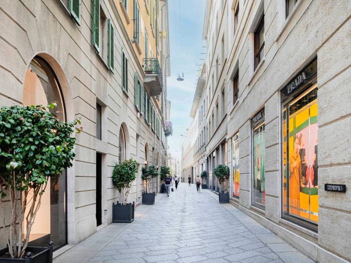 Appartamento con 5 locali in vendita in Via Monte Napoleone, Scala Manzoni, Milano