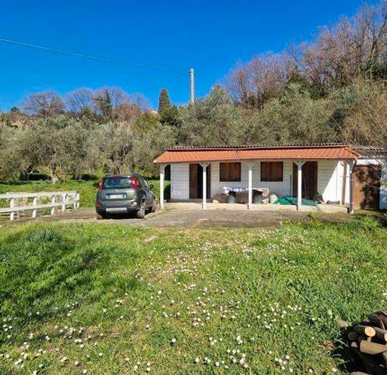 Casa bilocale in vendita in Via Celso, Fosdinovo
