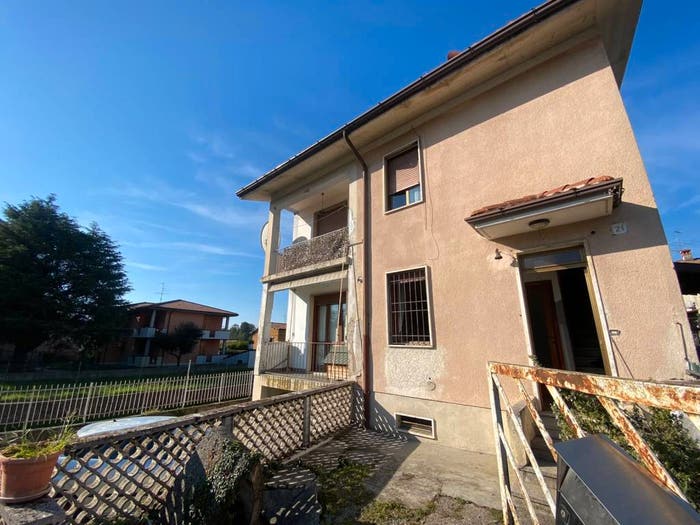 Appartamento trilocale in vendita in Bornato, Cazzago San Martino