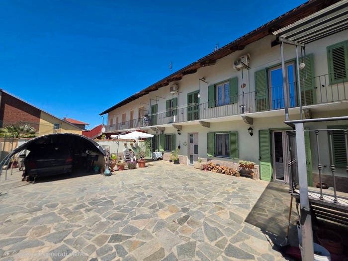 Appartamento quadrilocale in vendita in Vicolo Mino, Tonengo Casale, Mazzè