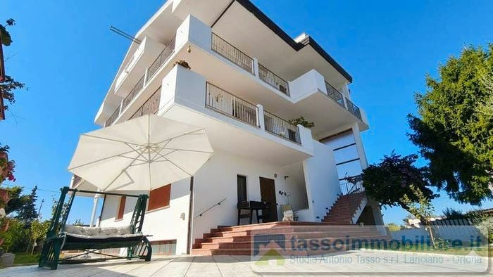 Casa con 6 locali in vendita in Aquilano, Ortona