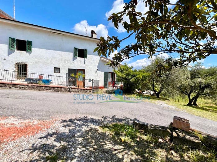 Casa con 6 locali in vendita in Via Cosimini Ezio, Centro, Pieve a Nievole