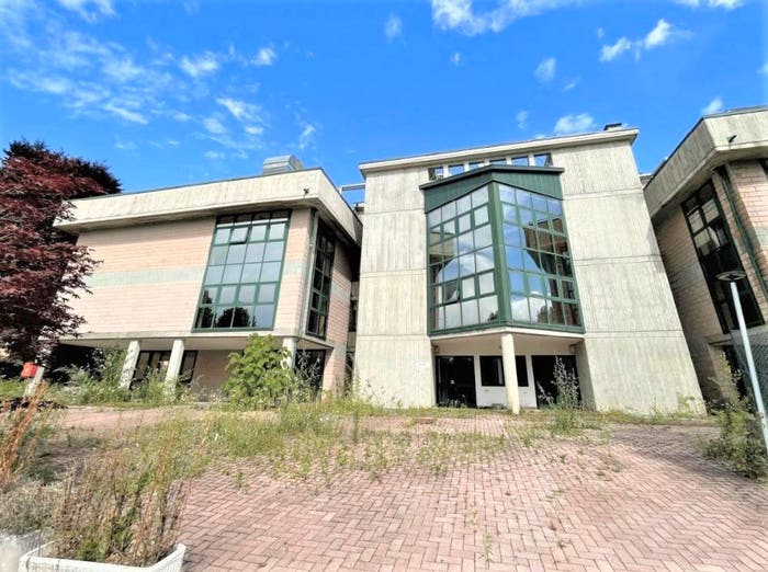 Casa con 6 locali in vendita in Agra