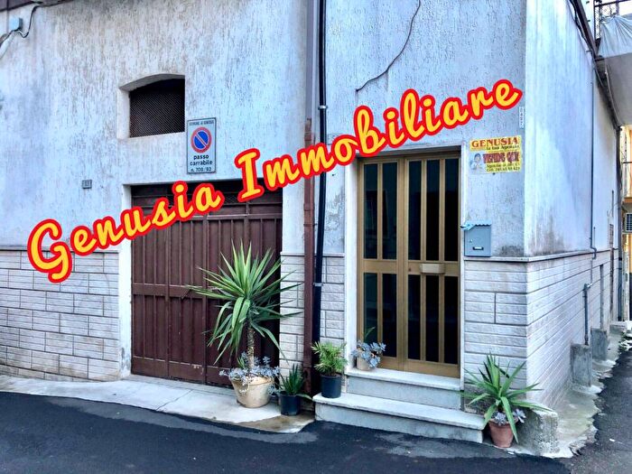 Casa trilocale in vendita in Via Imbriani, Centro, Ginosa