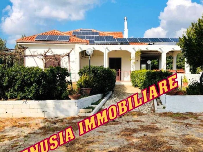 Casa con 6 locali in vendita in Strada Provinciale, Ginosa