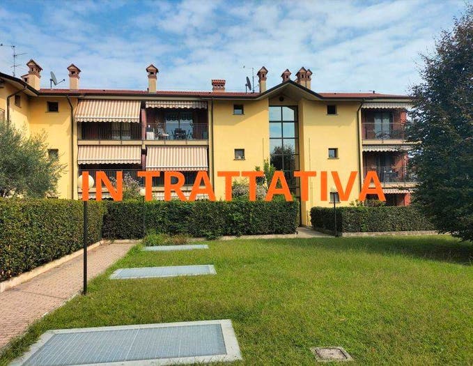 Appartamento trilocale in vendita in Centro, Bonate Sopra