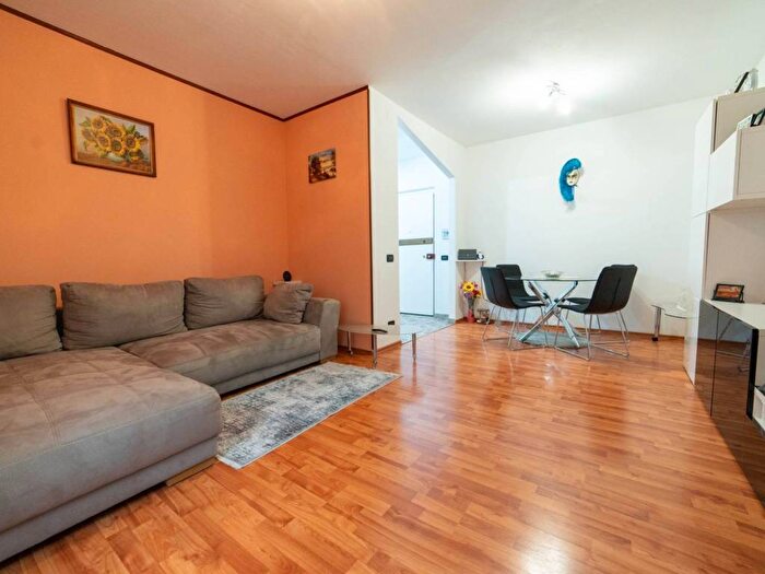 Appartamento quadrilocale in vendita in Via Val di Resia, Stadio Rizzi, Udine