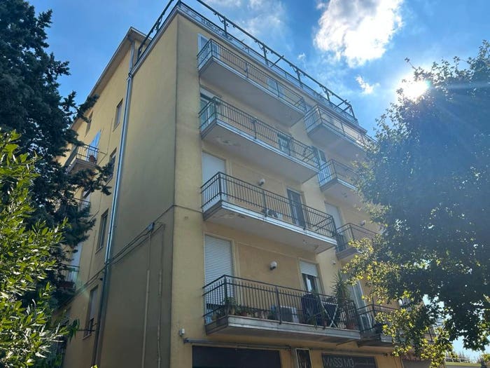 Appartamento trilocale in vendita in Via Don Giovanni Minzoni, Centro, Russi