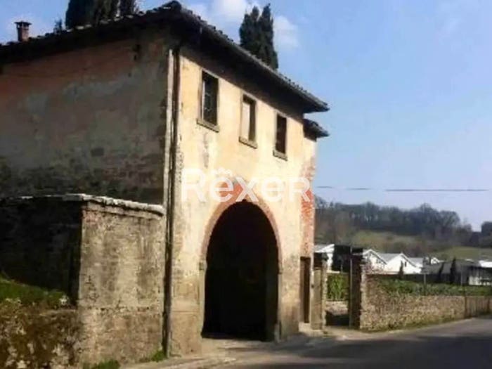 Casa con 6 locali in vendita in Via D Alighieri, Pratovecchio, Pratovecchio e Stia
