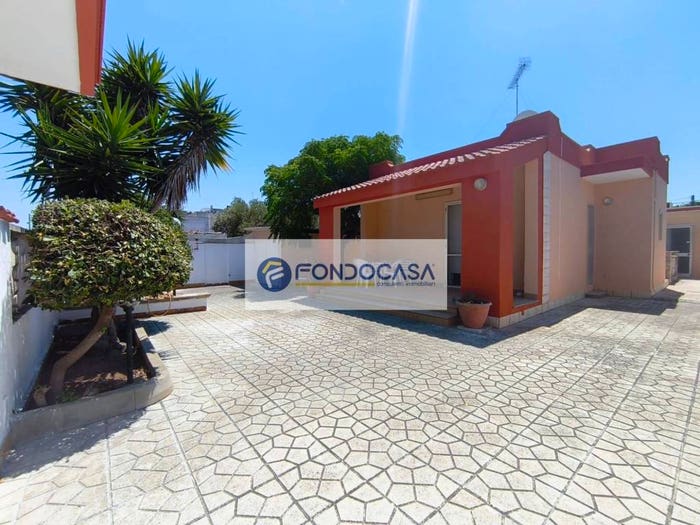 Casa con 5 locali in vendita in via dei Gamberetti, Torre Chianca, Lecce