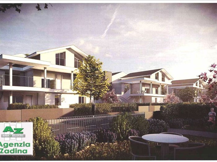 Appartamento trilocale in vendita in Viale dei Pini, Zadina Parco di Ponente, Cesenatico