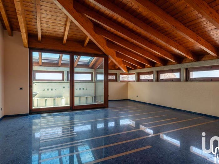 Appartamento con 6 locali in vendita in Via Corso Garibaldi, Centro, Giulianova