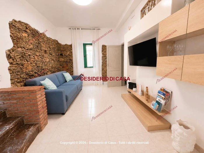 Appartamento trilocale in vendita in Via Papa Giovanni XXIII, Centro, Milazzo