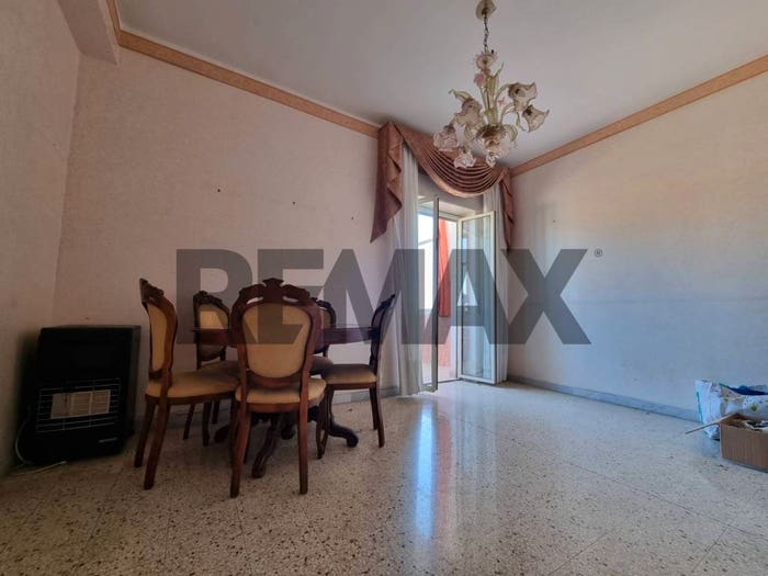 Appartamento con 5 locali in vendita in Via Nervesa Della Battaglia, Rapisardi, Catania