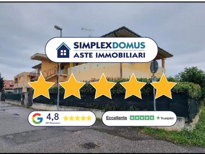 Appartamento trilocale in vendita in Via VIII Marzo, Centro, Borgo Ticino