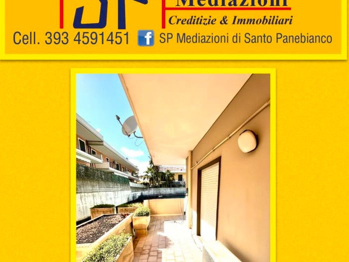 Appartamento con 5 locali in vendita in Viale Aldo Moro, Centro, Giarre