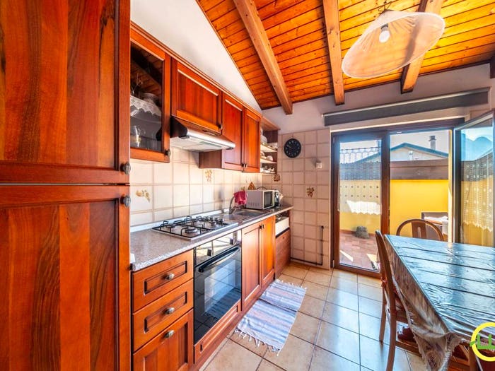 Casa con 6 locali in vendita in Via San Rocco, Centro, Cavazzo Carnico