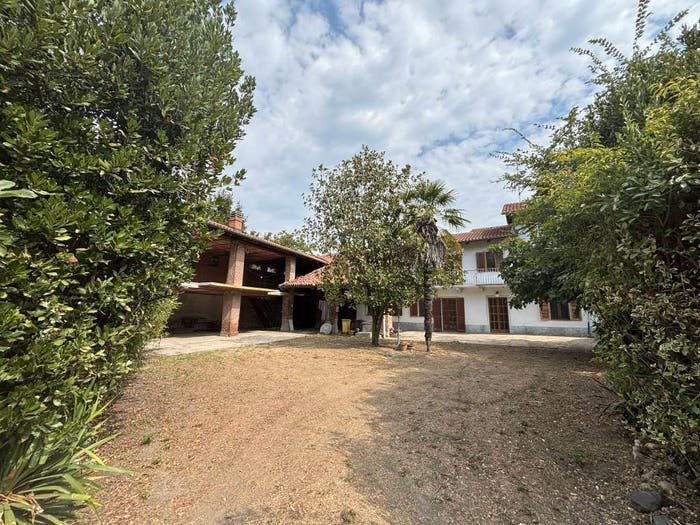 Casa con 6 locali in vendita in Strada Chivasso, Centro, Gassino Torinese