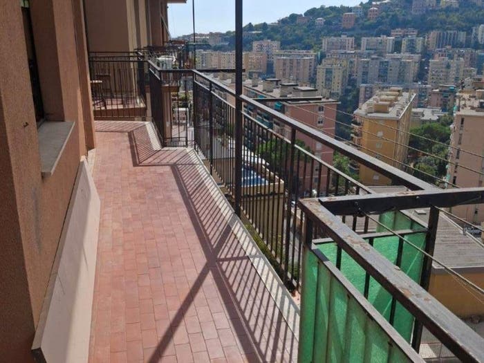 Appartamento bilocale in vendita in Via Capri, Oregina, Genova