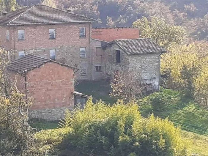 Casa con 6 locali in vendita in Via Iv Novembre SNC, Prignano, Prignano sulla Secchia