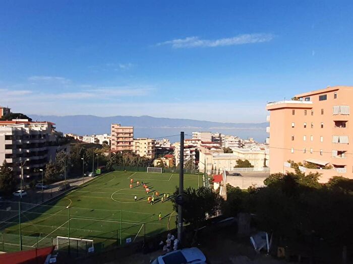 Appartamento trilocale in vendita in Trabocchetto Spirito Santo, Reggio Calabria