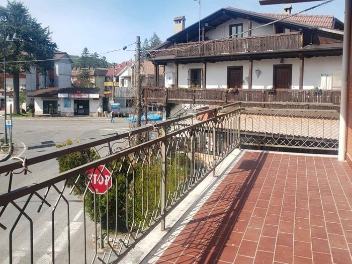 Appartamento con 5 locali in vendita in Piazza Meo Passeri, Altipiani Di Arcinazzo, Trevi nel Lazio