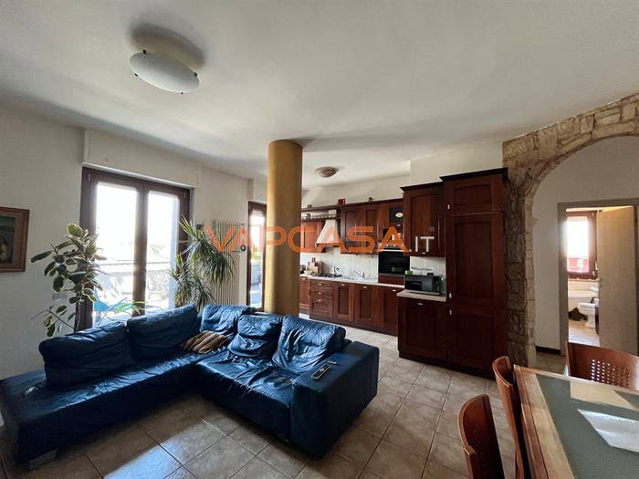 Appartamento trilocale in vendita in VIA FRANCESCA, Centro, Ghisalba
