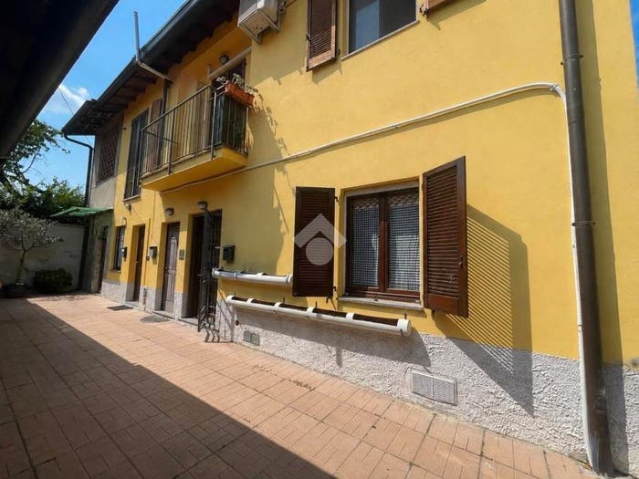 Appartamento bilocale in vendita in Via MANZONI, Paderno d'Adda