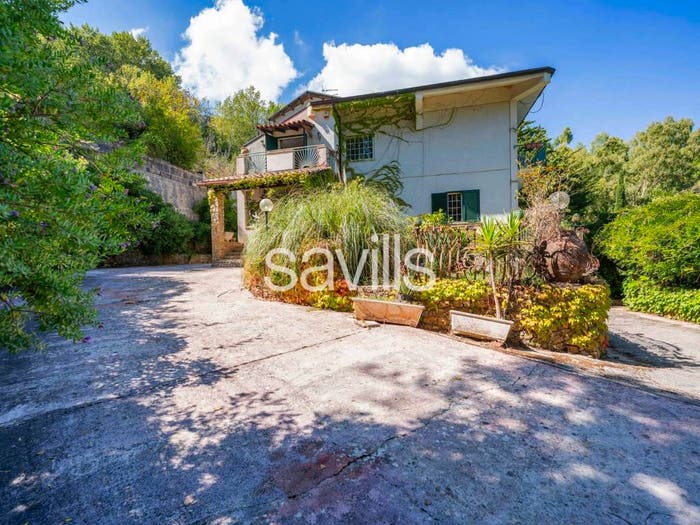 Casa con 6 locali in vendita in Monreale