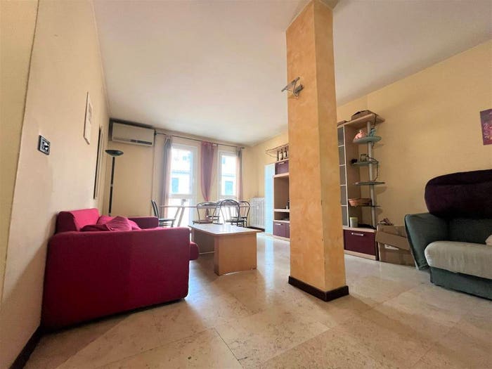 Appartamento quadrilocale in vendita in Galleria Ognissanti, Portello Ospedali, Padova