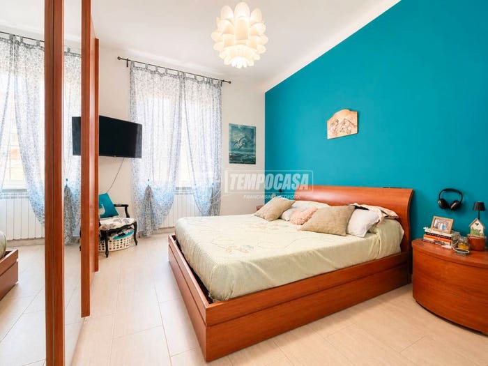 Appartamento con 5 locali in vendita in Via Walter Fillak, Sampierdarena, Genova